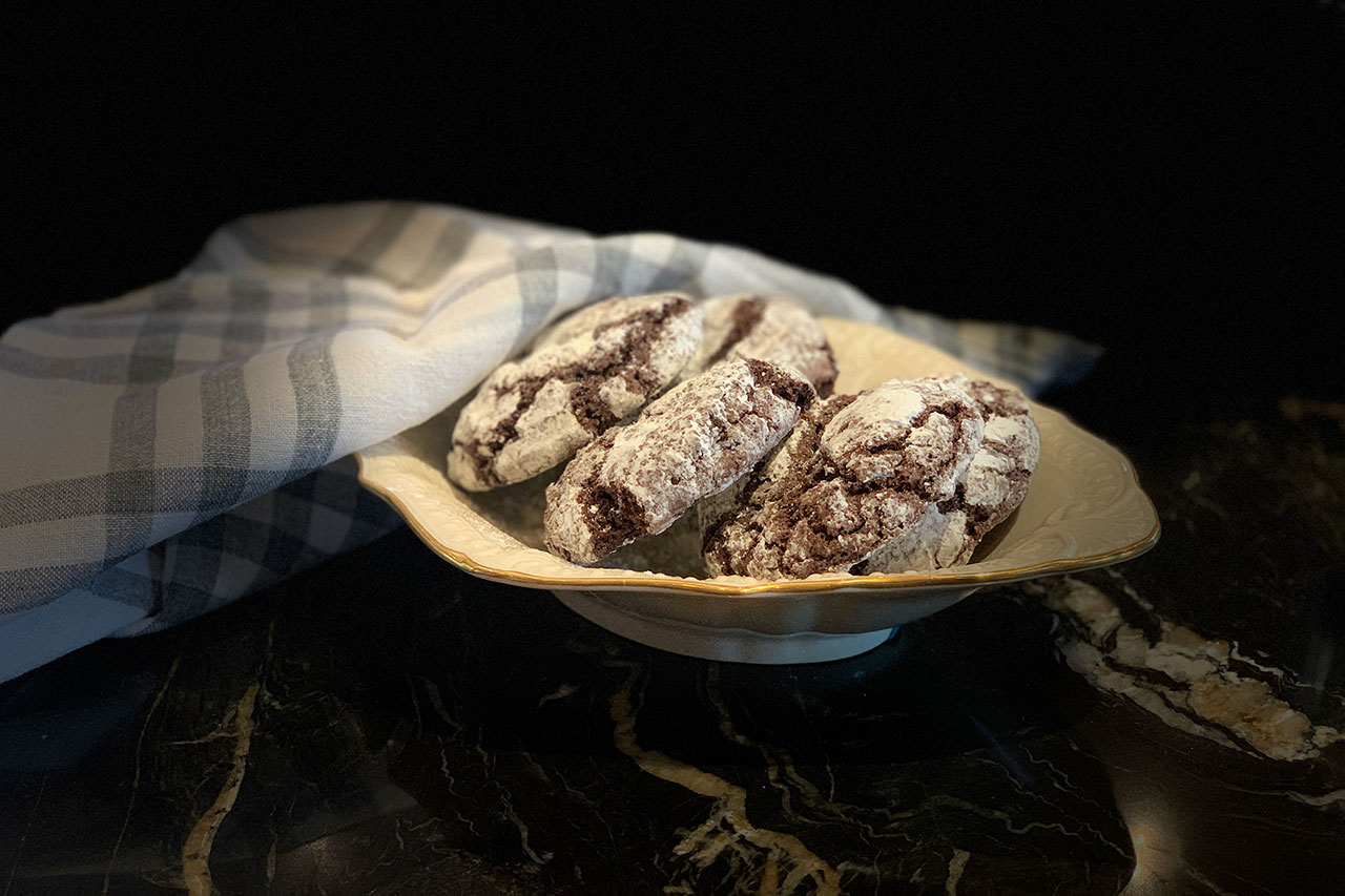 Chocolate Crinkle Caramel Cookies