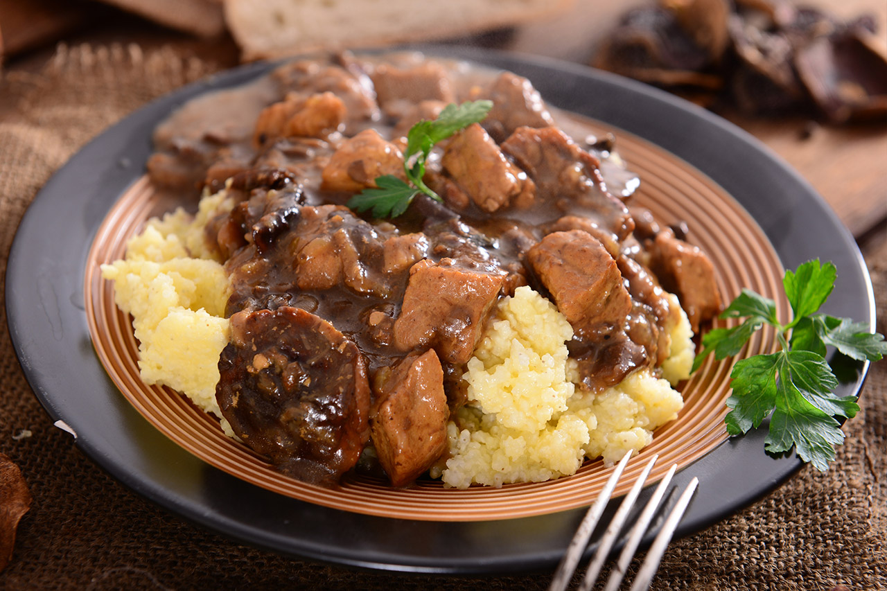 Beef Stew & Mashed Potatoes