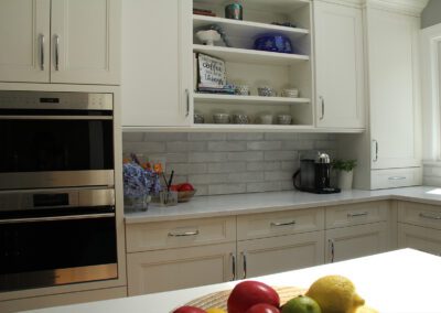 Kitchen Island, Wall oven