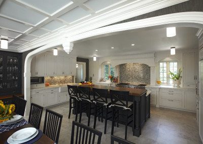 Black and White Kitchen in Lloyd Neck New York