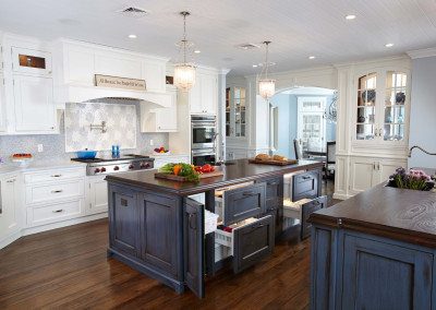 beach house kitchen