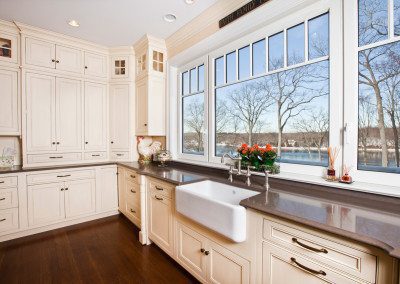 Beach House Kitchen in Lloyd Neck Long Island