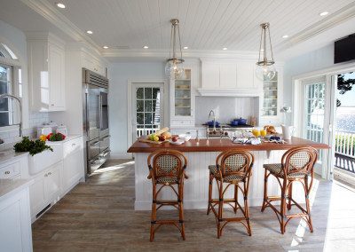 Southampton White Painted Long Island Kitchen