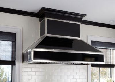 Manhasset Custom Kitchen Metal Range Hood Photo