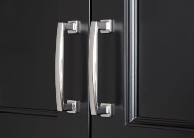 Manhasset Kitchen Design Hardware Pulls